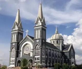 NHÀ THỜ CHÍNH TÒA PHÚ CƯỜNG