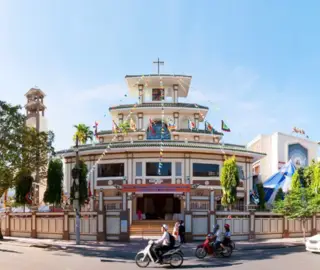 NHÀ THỜ VƯỜN XOÀI